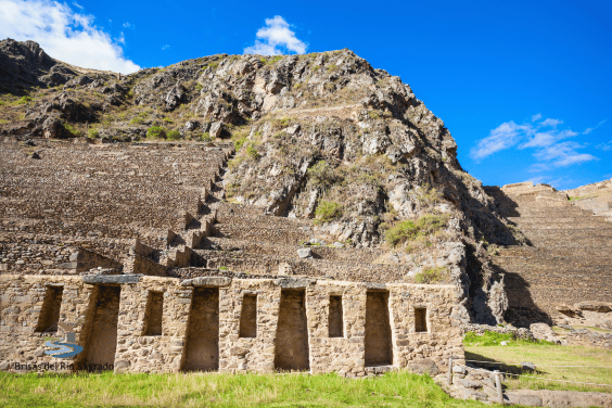 Nuestro hospedaje con piscina esta muy cerca a Ollantaytambo